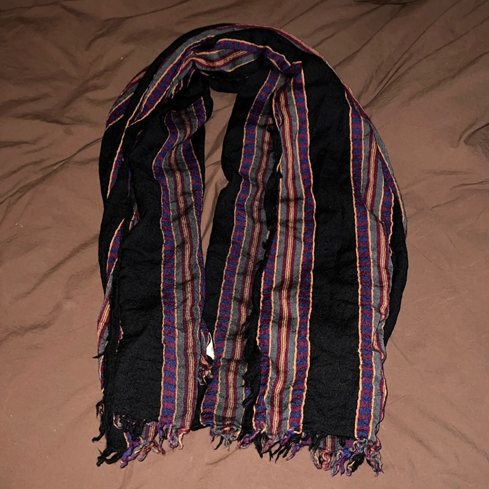 Aritzia wilfred oversized blanket scarf.